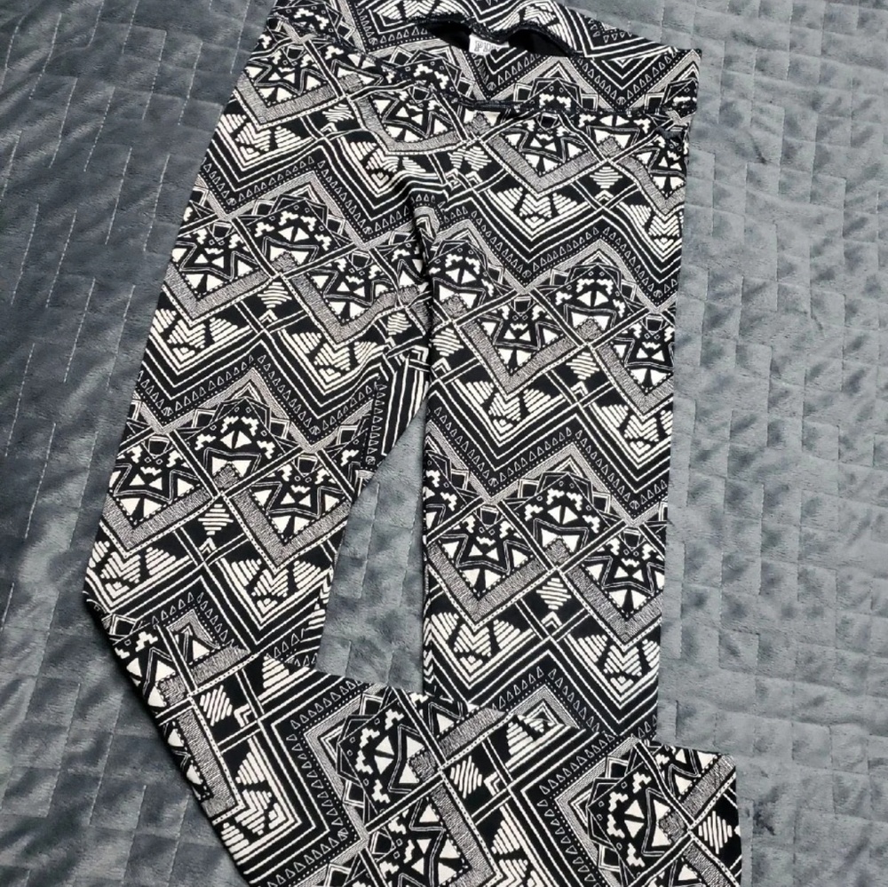 Victoria's Secret Aztec Legging